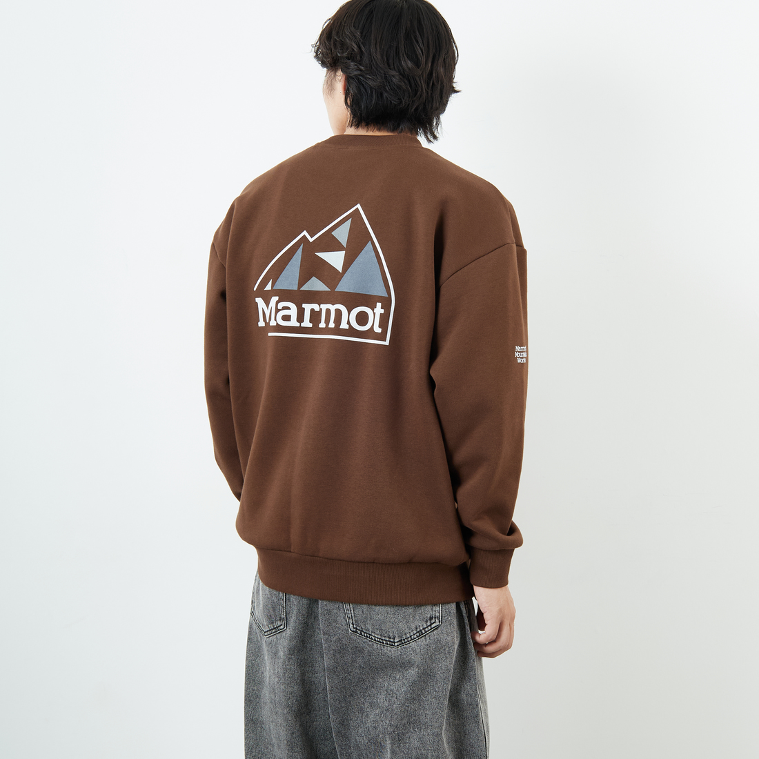 BROWN&&モデル身長：179cm 着用サイズ：L&&