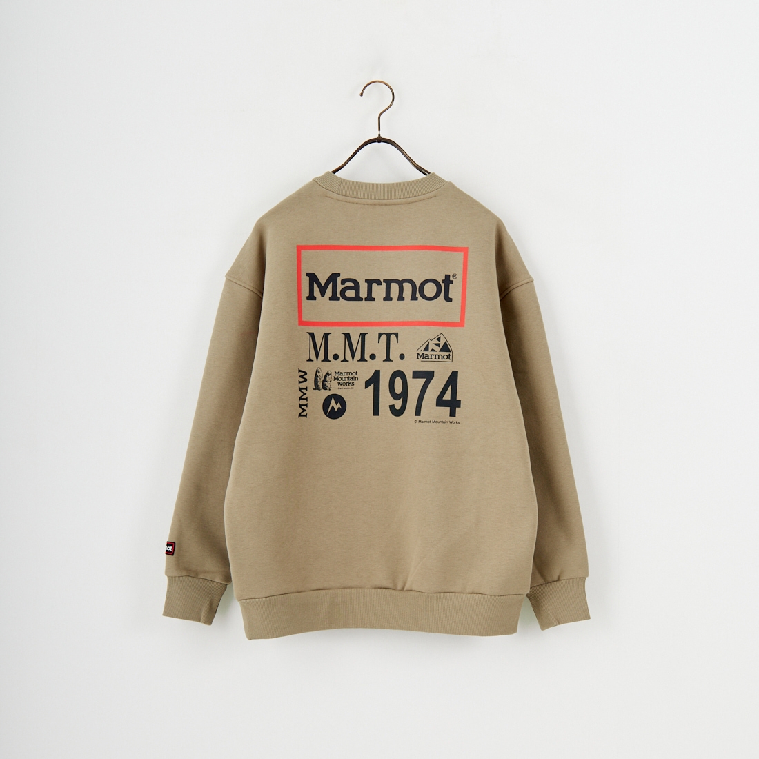 Marmot [マーモット] 別注 ヒストリーロゴ バックプリントスウェット [MTFW25USW363IN-JF] BEIGE