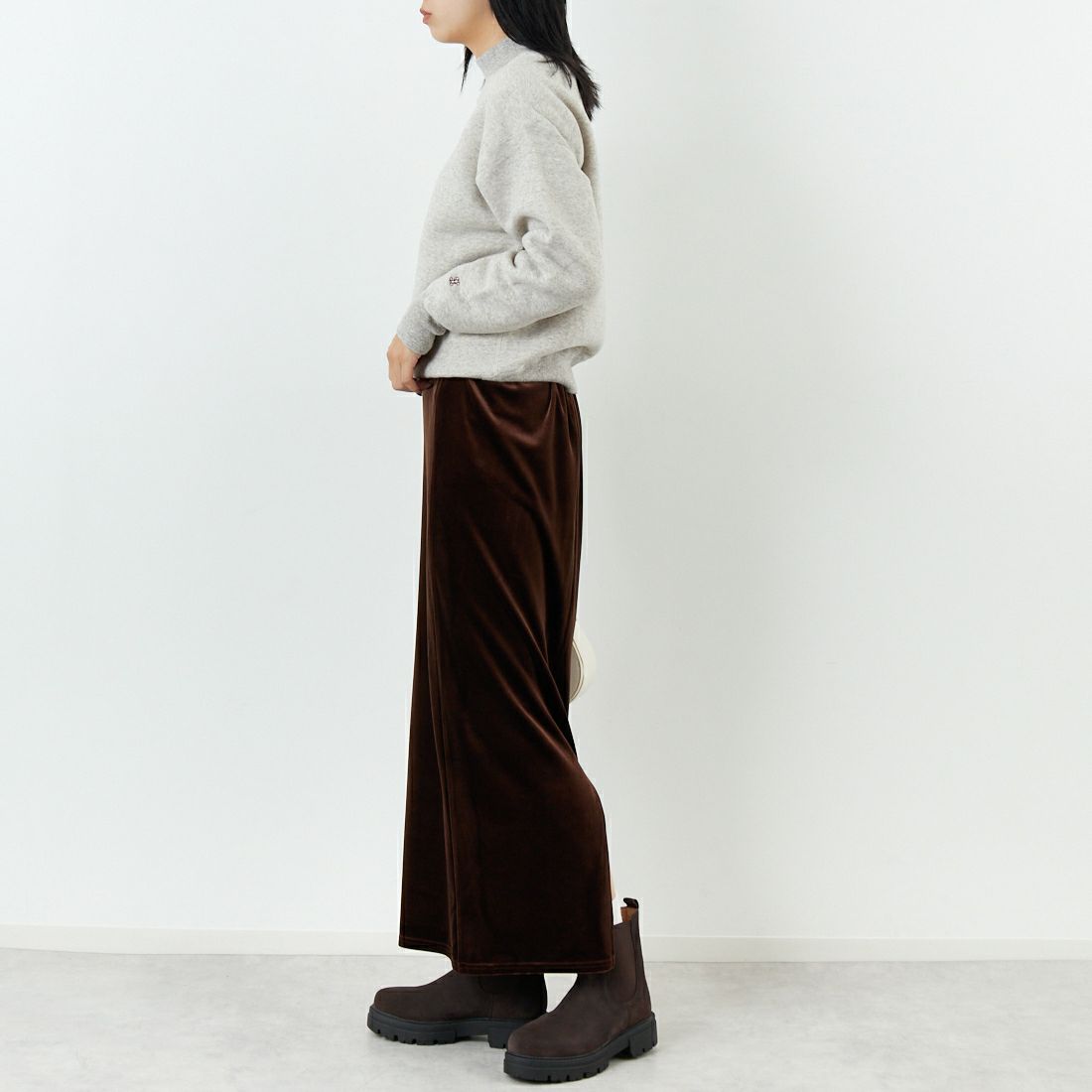 TICCA [ティッカ] ダウニー裏毛ハイネックプルオーバー [TBEA-301] LIGHT GREY &&モデル身長：167cm 着用サイズ：F&&