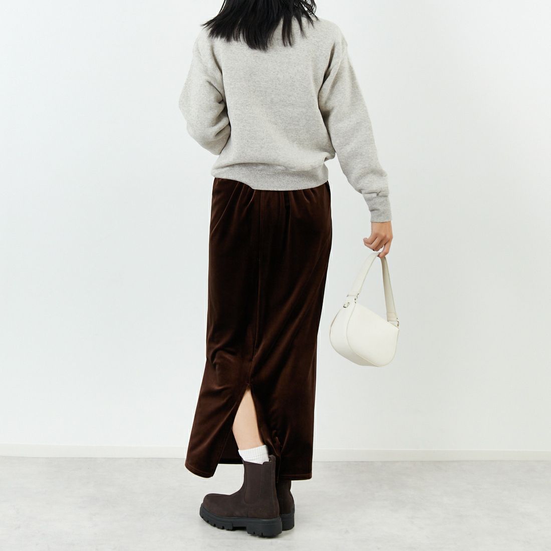 TICCA [ティッカ] ダウニー裏毛ハイネックプルオーバー [TBEA-301] LIGHT GREY &&モデル身長：167cm 着用サイズ：F&&