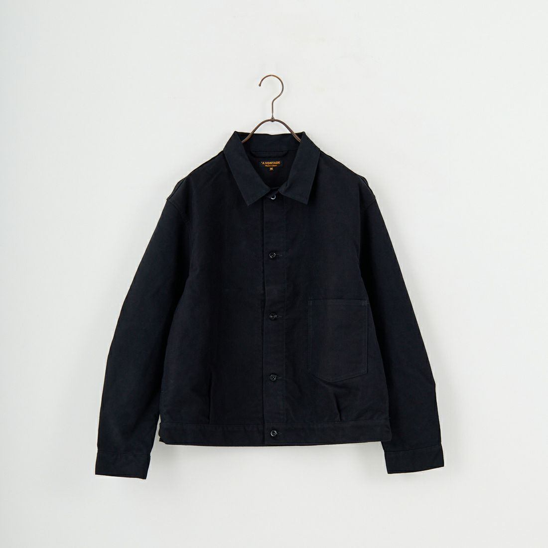 7 BLACK