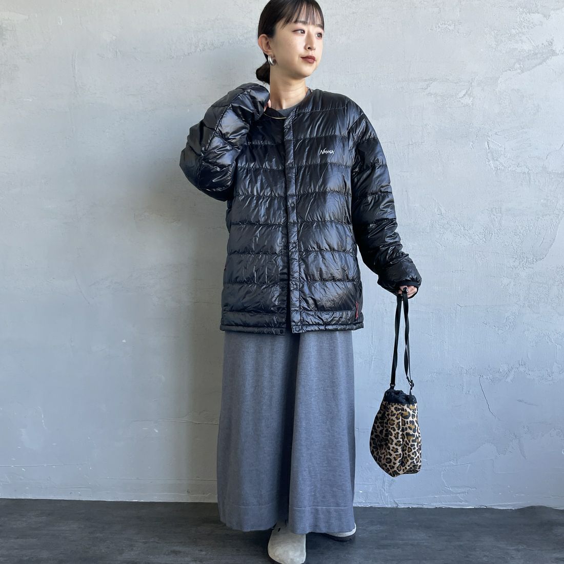 NANGA [ナンガ] 7デイズインナーダウンカーディガン [N2530-0I061A] BLK &&モデル身長：150cm 着用サイズ：S&&