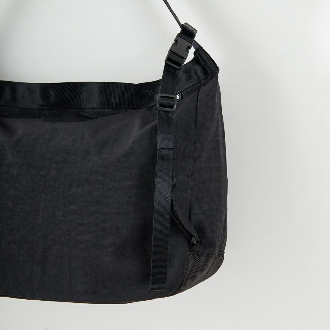 CHROME [クローム] ニュースペーパー メッセンジャーバッグ [JP197] BKCK