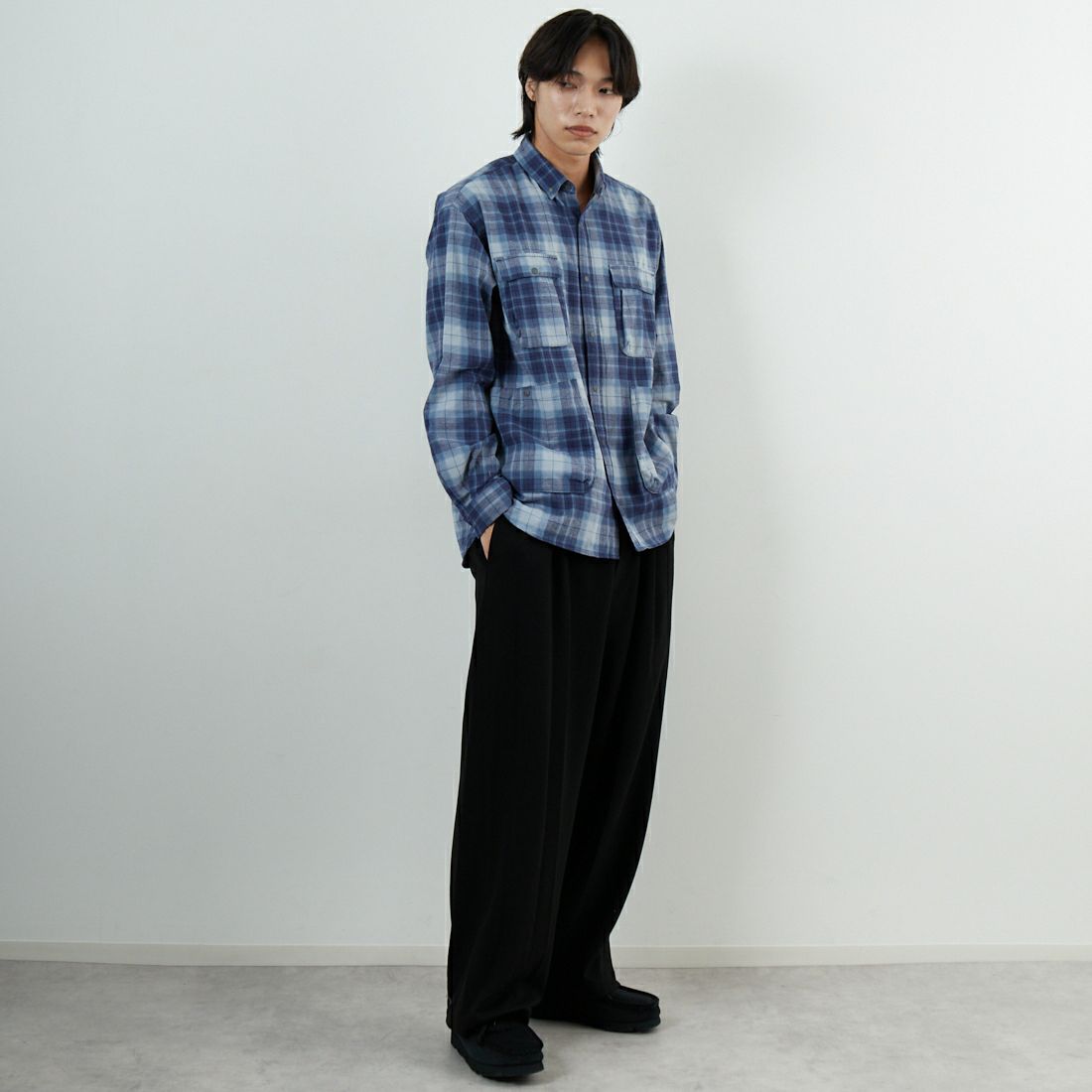 NANGA [ナンガ] フェードタータンチェックキャンプシャツ [N2530-1I107A] BLU &&モデル身長：179cm 着用サイズ：M&&