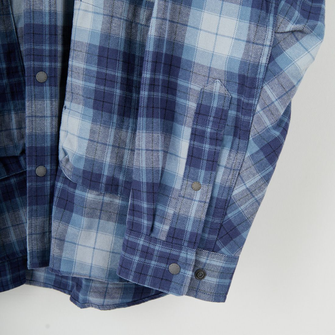 NANGA [ナンガ] フェードタータンチェックキャンプシャツ [N2530-1I107A] BLU