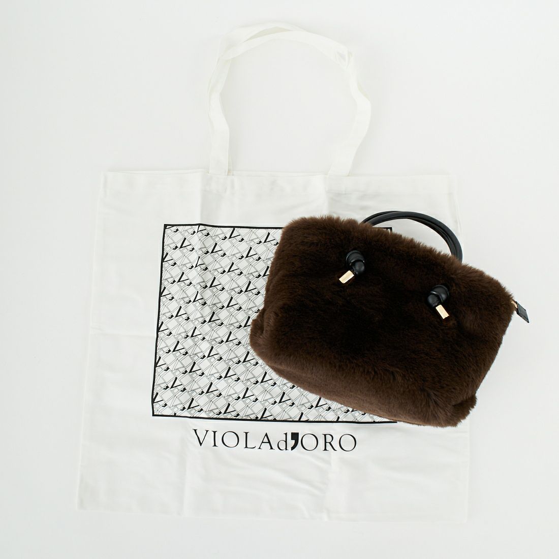 VIOLAd'ORO [ヴィオラドーロ] ELMO エコファーバッグ [V-8763] D.BROWN/BK