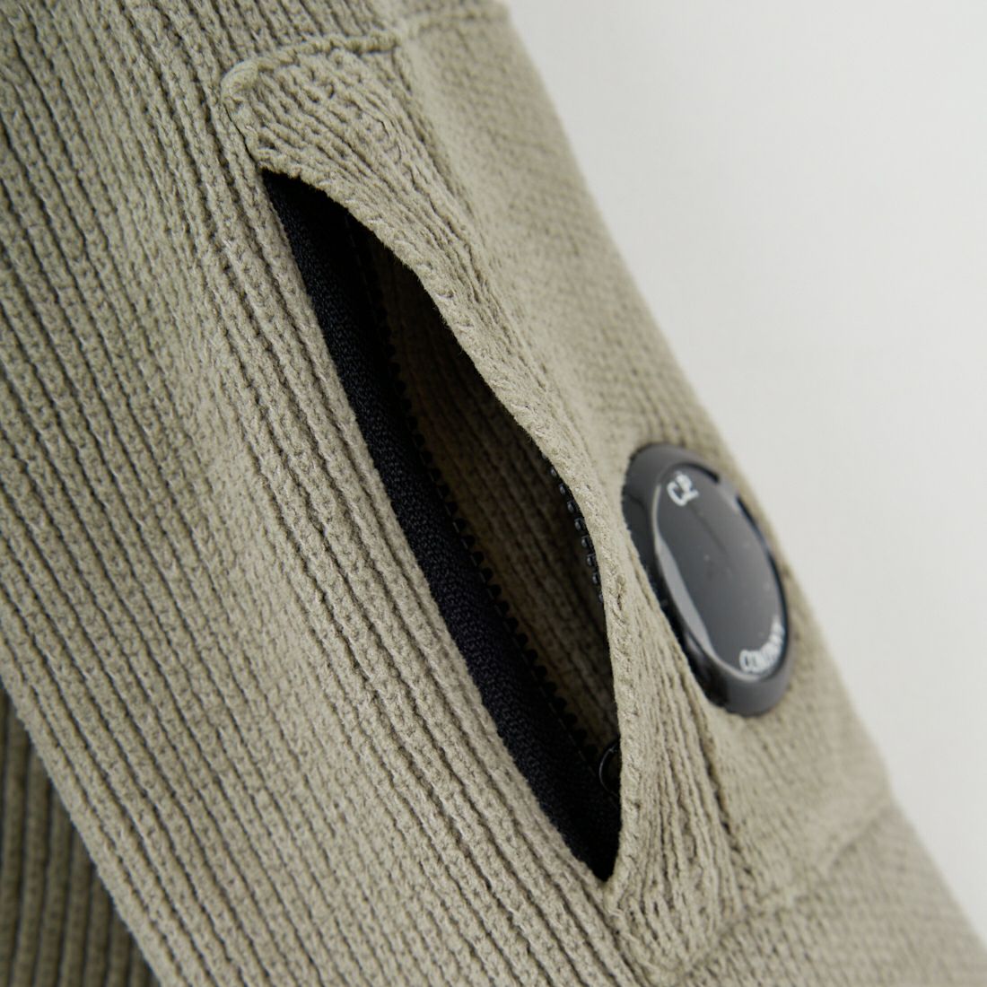 C.P.COMPANY [シーピーカンパニー] シェニールコットン クルー