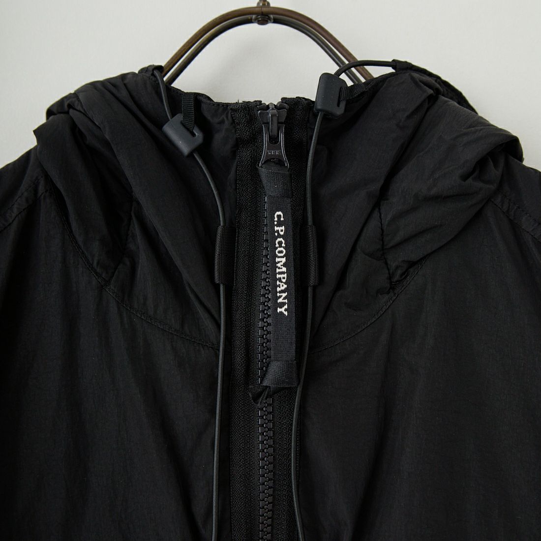 C.P.COMPANY [シーピーカンパニー] Chrome-R フーデッドジップオーバーシャツ [19CMOS084A] 999 BLACK