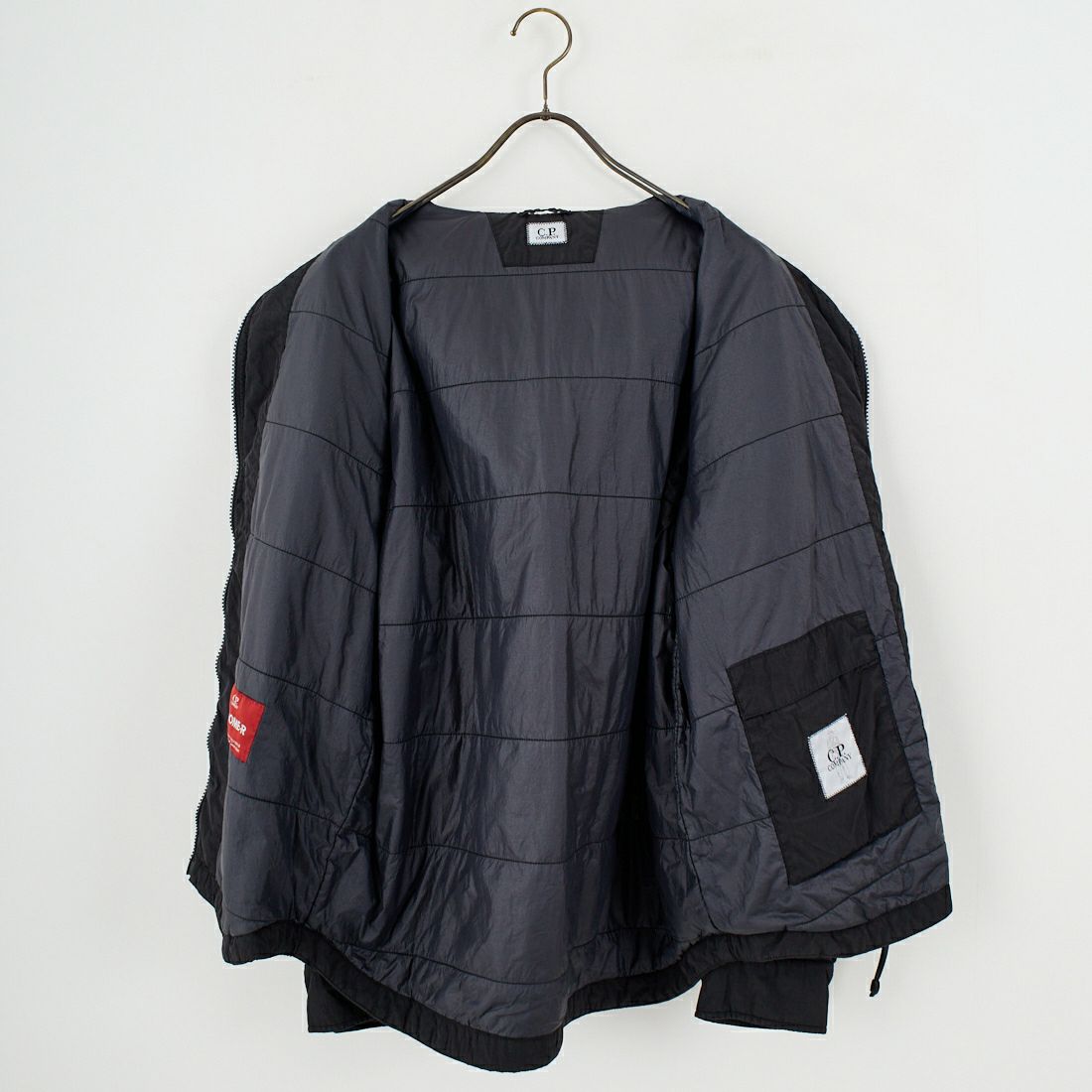 C.P.COMPANY [シーピーカンパニー] Chrome-R フーデッドジップオーバーシャツ [19CMOS084A] 999 BLACK
