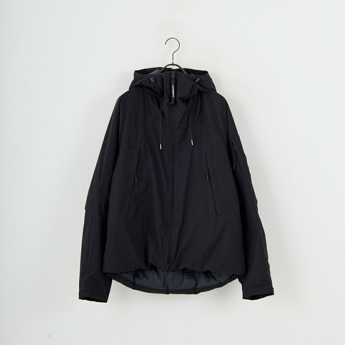 C.P.COMPANY [シーピーカンパニー] Pro-Tek フーデッドパデッドジャケット [19CMOW006A] 999 BLACK