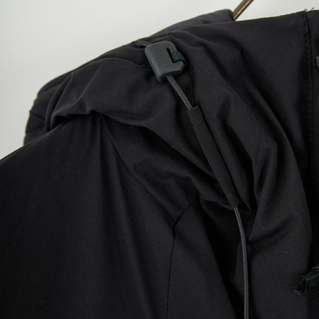 C.P.COMPANY [シーピーカンパニー] Pro-Tek フーデッドパデッドジャケット [19CMOW006A] 999 BLACK