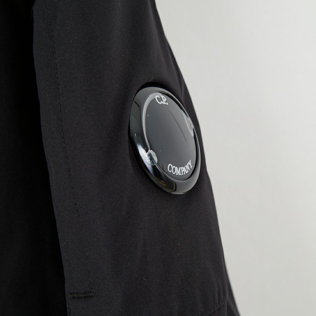 C.P.COMPANY [シーピーカンパニー] Pro-Tek フーデッドパデッドジャケット [19CMOW006A] 999 BLACK