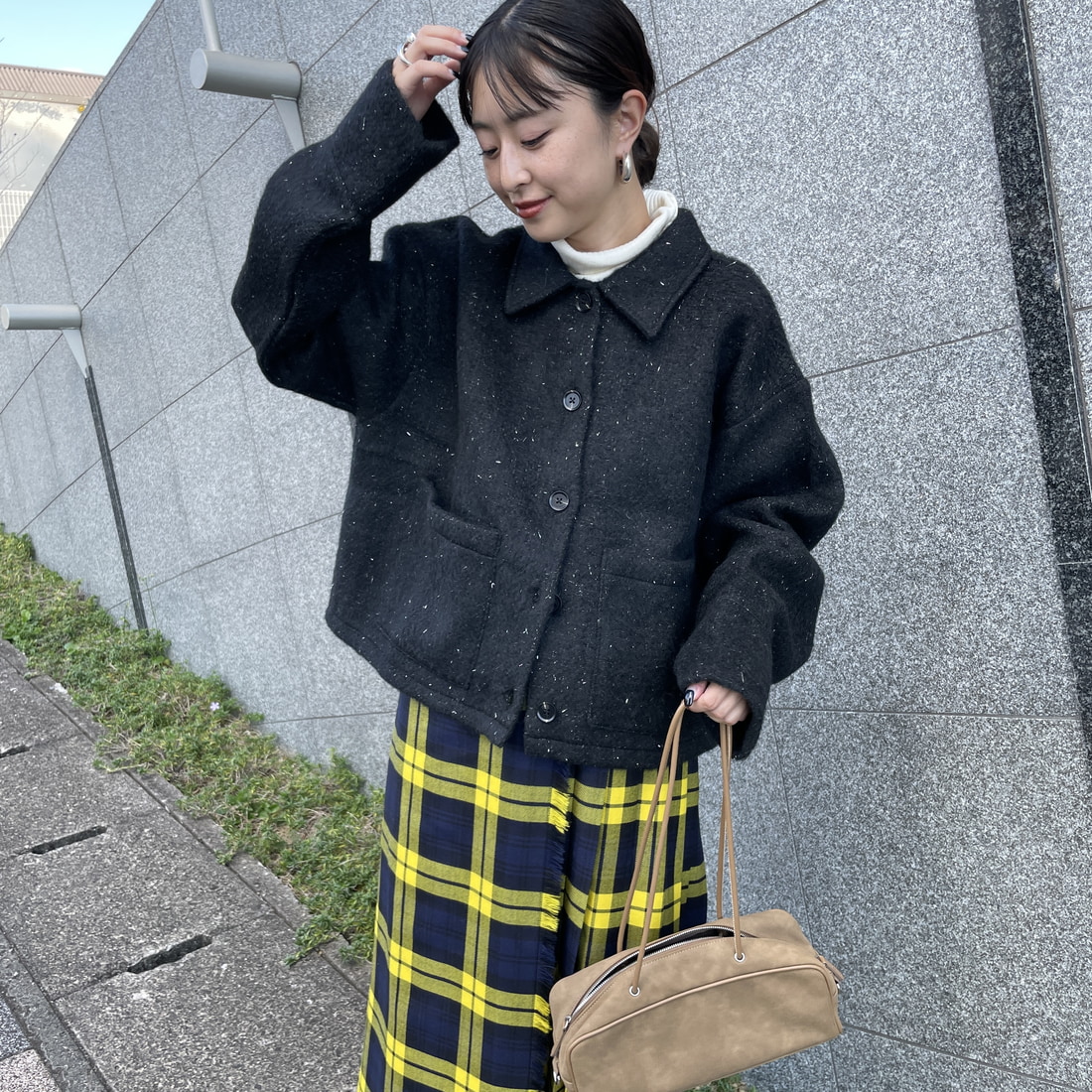 09 BLACK&&モデル身長：150cm 着用サイズ：F&&