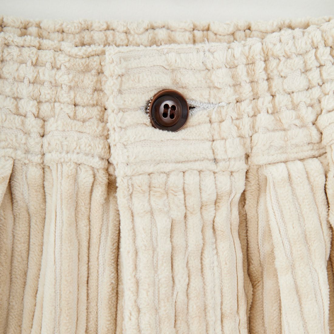 HARVESTY [ハーベスティ] ビッグコーデュロイサーカスパンツ [A12522] 31 IVORY