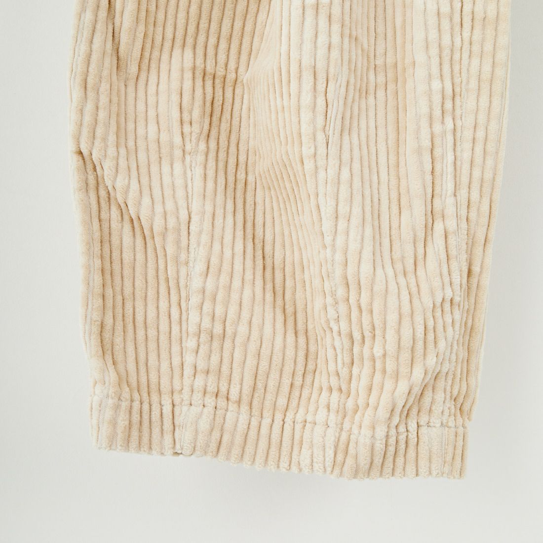 HARVESTY [ハーベスティ] ビッグコーデュロイサーカスパンツ [A12522] 31 IVORY