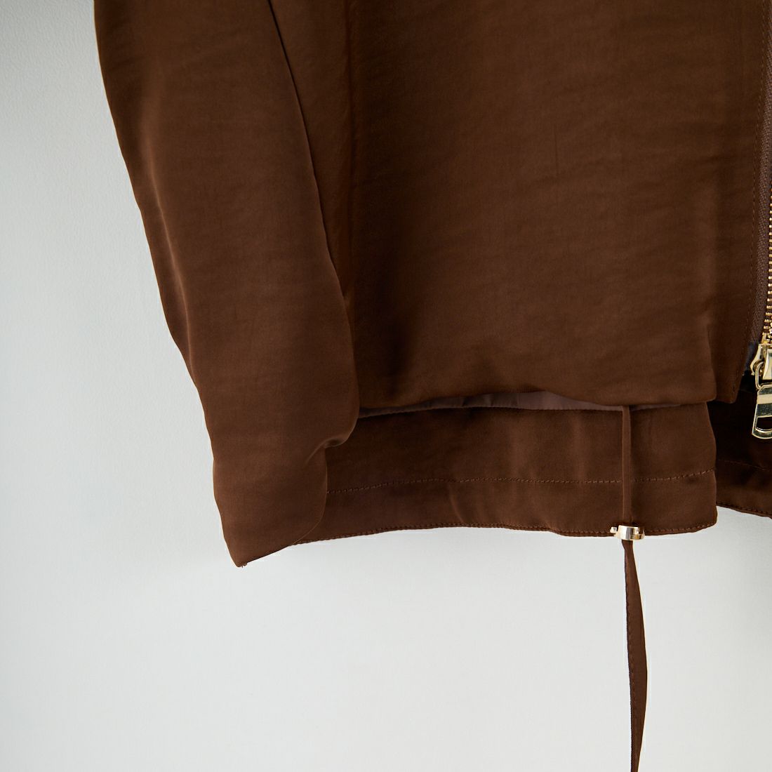 CHIGNON [シニヨン] サテンボリュームブルゾン [4654-033MK] BROWN