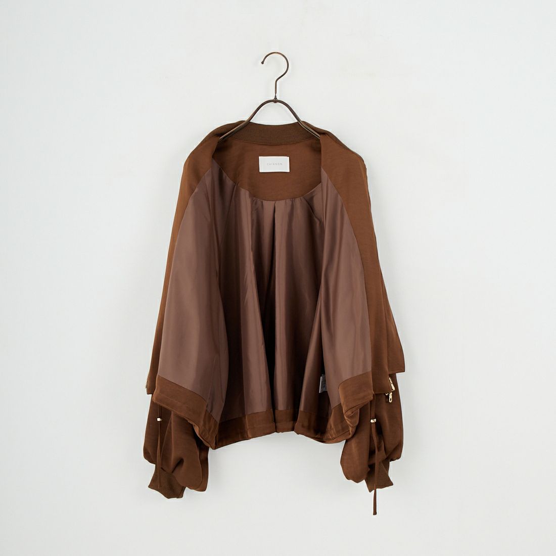 CHIGNON [シニヨン] サテンボリュームブルゾン [4654-033MK] BROWN