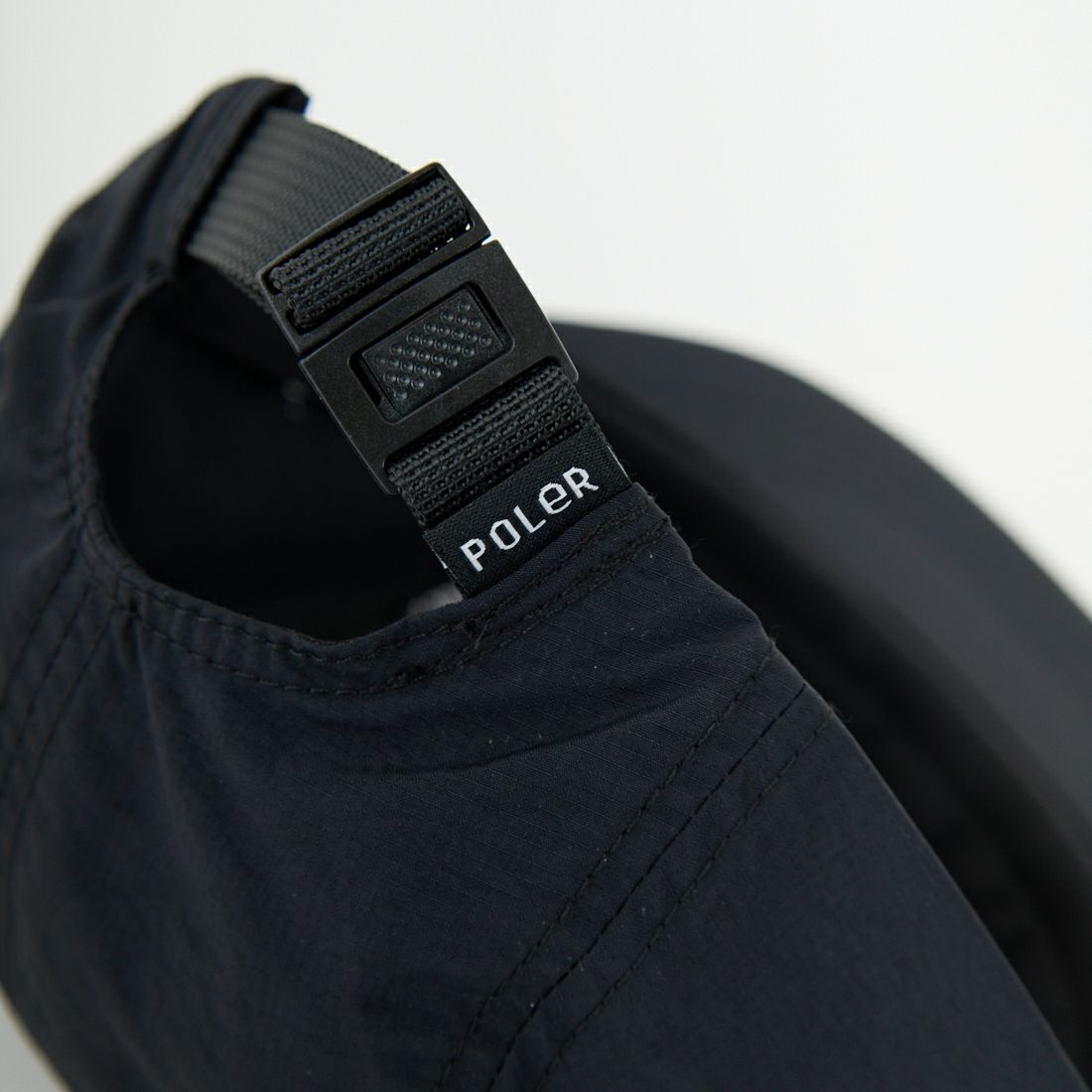 POLeR [ポーラー] ナイロン5パネルキャップ [253MCV0088] BLACK