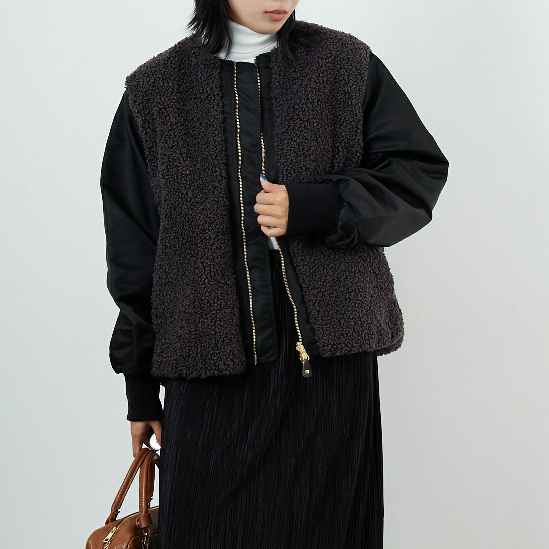 STELLA CIFFON [ステラシフォン] スーパーテディファー リバーシブルブルゾン [ST3-26101] 82 CHARCOA &&モデル身長：167cm 着用サイズ：36&&