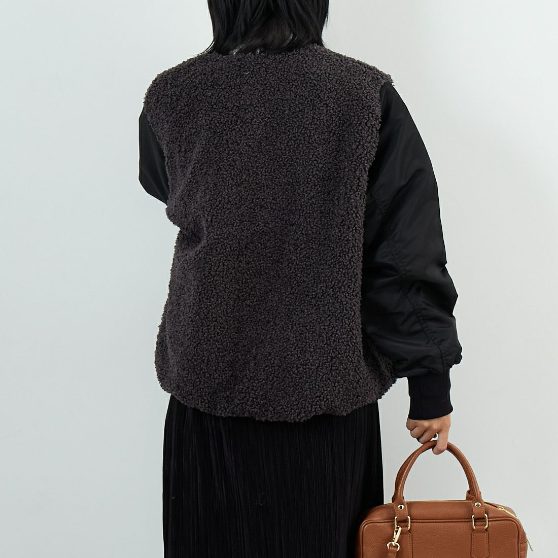 STELLA CIFFON [ステラシフォン] スーパーテディファー リバーシブルブルゾン [ST3-26101] 82 CHARCOA &&モデル身長：167cm 着用サイズ：36&&