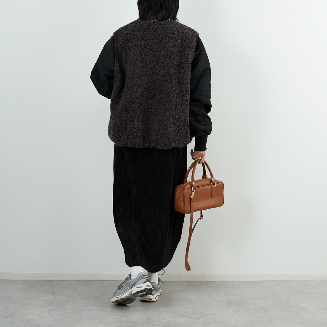 STELLA CIFFON [ステラシフォン] スーパーテディファー リバーシブルブルゾン [ST3-26101] 82 CHARCOA &&モデル身長：167cm 着用サイズ：36&&