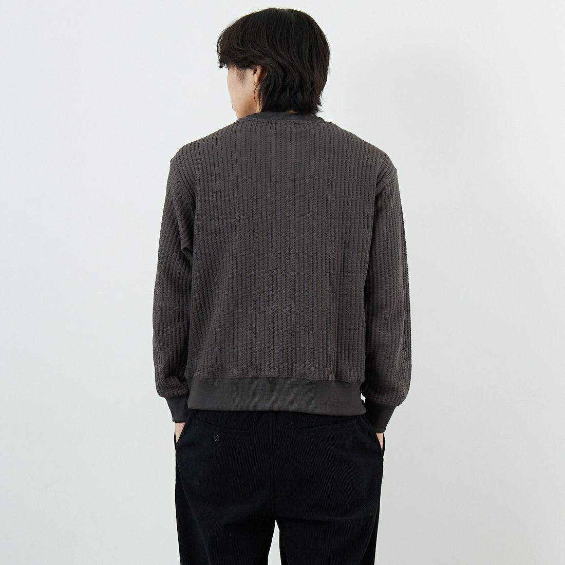 SLICK [スリック] ビッグワッフル クルーネックプルオーバー [5131014] 720 COAL B &&モデル身長：179cm 着用サイズ：1&&