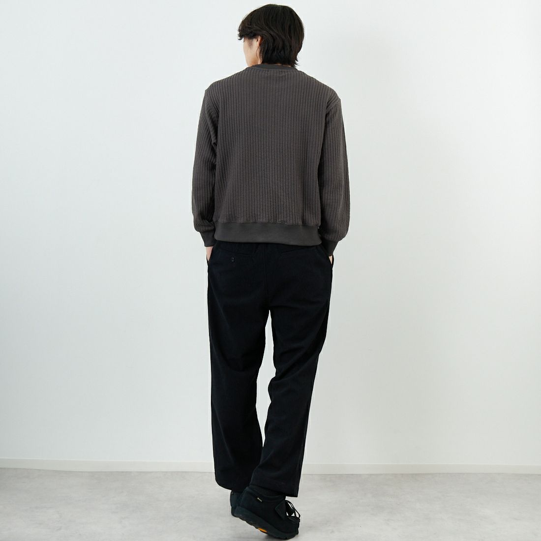 SLICK [スリック] ビッグワッフル クルーネックプルオーバー [5131014] 720 COAL B &&モデル身長：179cm 着用サイズ：1&&