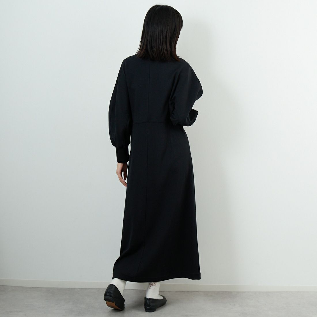 DIGNITE COLLIER [ディニテコリエ] ドルマン切替ワンピース [80256310] 004 ﾌﾞﾗｯｸ &&モデル身長：162cm 着用サイズ：F&&
