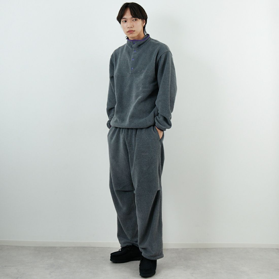 frostline [フロストライン] 別注 フリースハーフスナッププルオーバー [FL17-JK-IN5-JF] GRAY &&モデル身長：179cm 着用サイズ：M&&