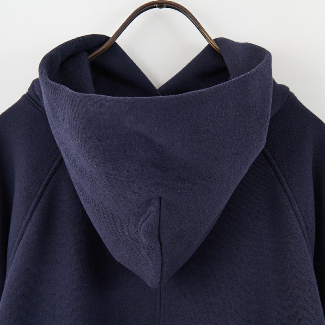 MICA&DEAL [マイカアンドディール] AMERICANA×MICA&DEAL ロゴフードパーカー [0125309273] D/NAVY