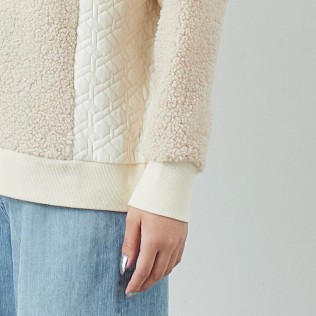 Jf Ready Made [ジェイエフレディメイド] ボア切替キルトプルオーバー [3107104] 102 ｷﾅﾘ &&モデル身長：162cm 着用サイズ：F&&