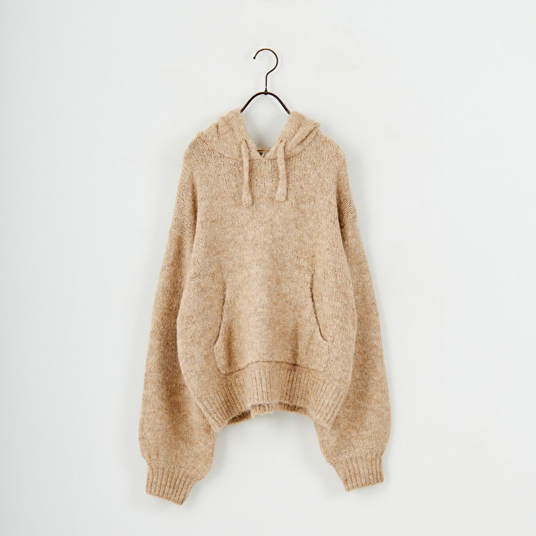 22 BEIGE