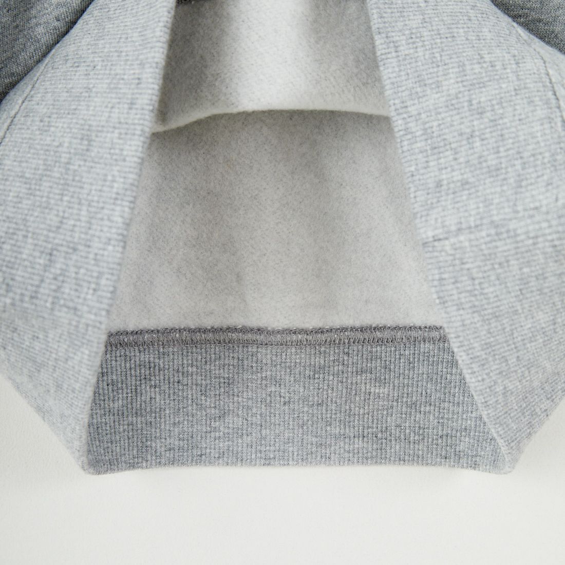 THE NORTH FACE [ザ ノースフェイス] トドラースウェットグラフィッククルー [NTT62561] Z