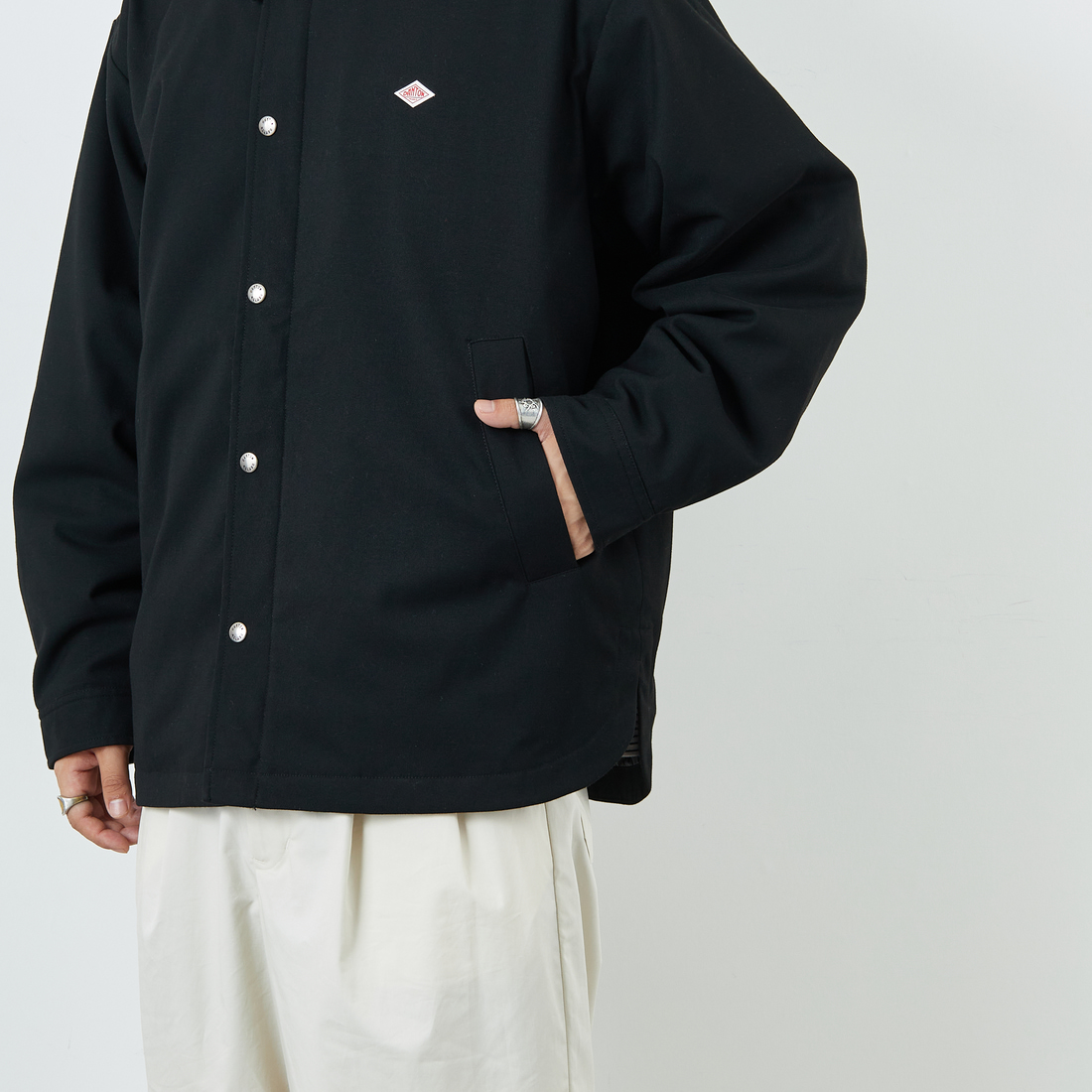 DANTON [ダントン] ウールライク 中綿コーチジャケット [DT-A0716WLX] BLACK &&モデル身長：179cm 着用サイズ：42&&
