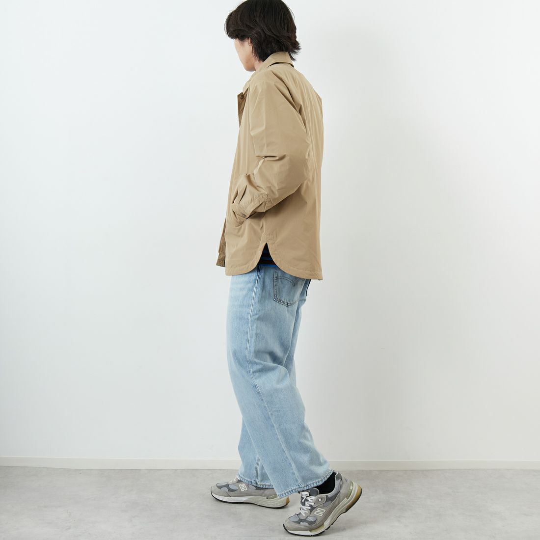 DANTON [ダントン] ピーチタフタ 中綿コーチジャケット [DT-A0716PNT] BEIGE &&モデル身長：179cm 着用サイズ：42&&