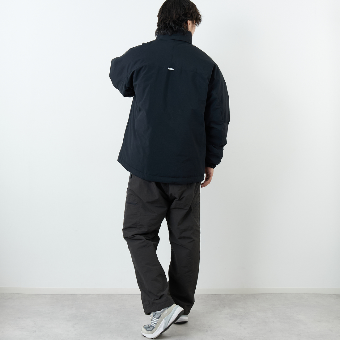 +phenix [プラスフェニックス] 別注 LEVEL7 ダウンジャケット [POO-25080IN-JF] BLACK &&モデル身長：179cm 着用サイズ：XL&&