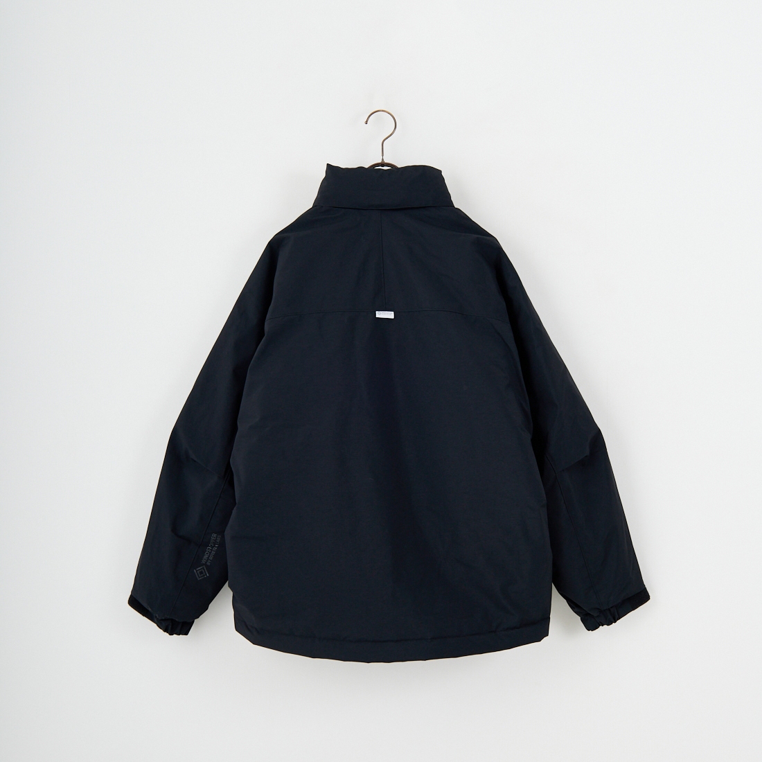 +phenix [プラスフェニックス] 別注 LEVEL7 ダウンジャケット [POO-25080IN-JF] BLACK