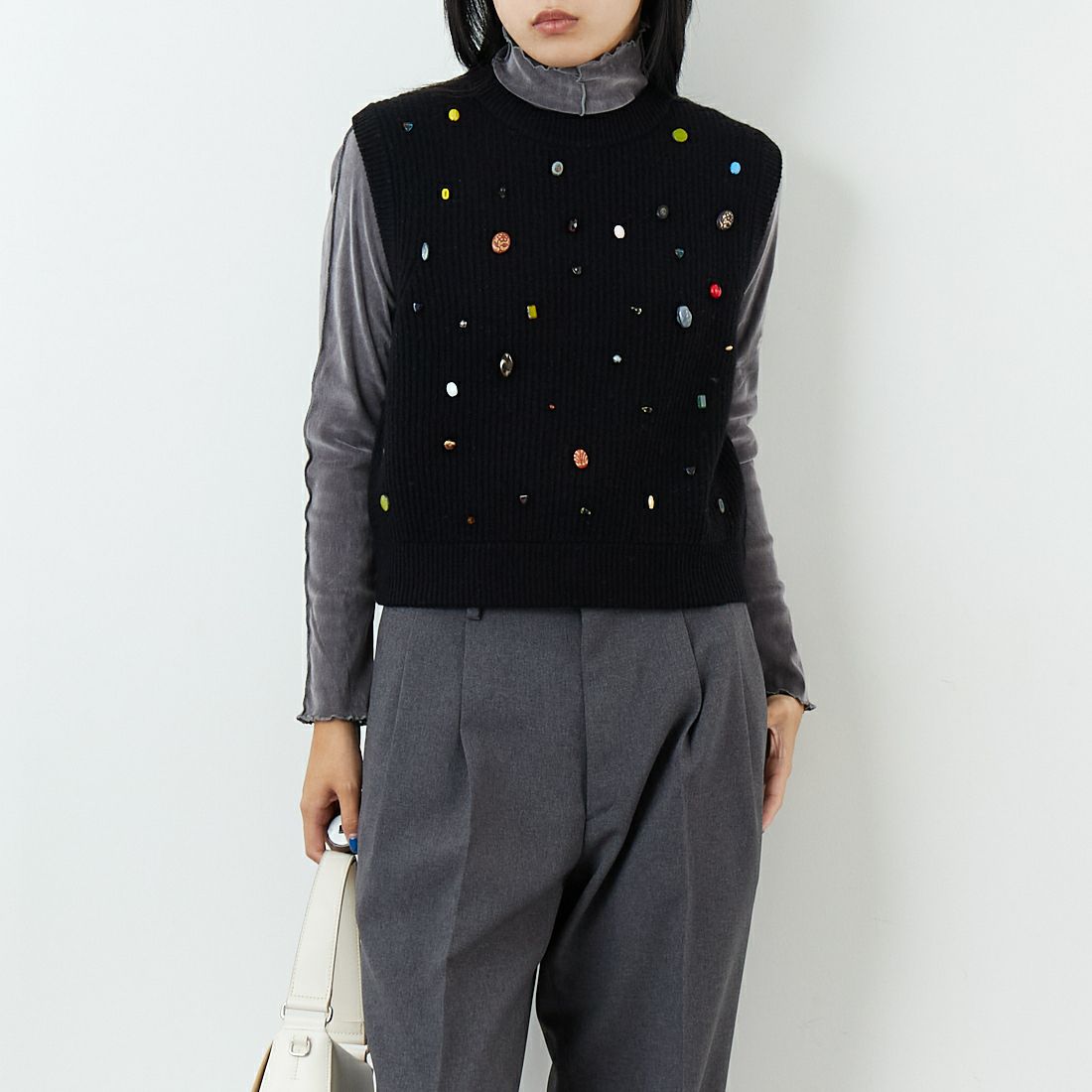RYE TENDER [ライテンダー] プルスキベスト [110252500] BLACK &&モデル身長：167cm 着用サイズ：0&&