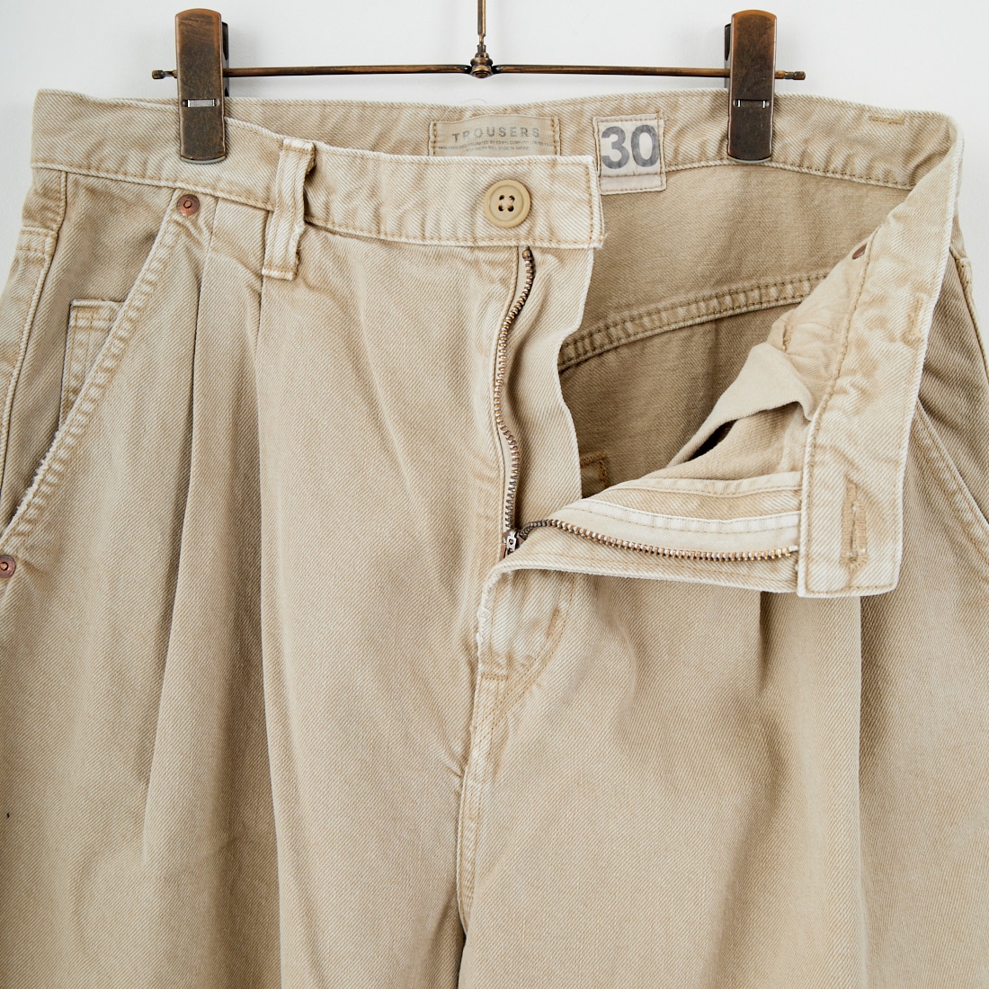 SKEWed [スキュー] ツータックトラウザー [HST001] 116 STONE