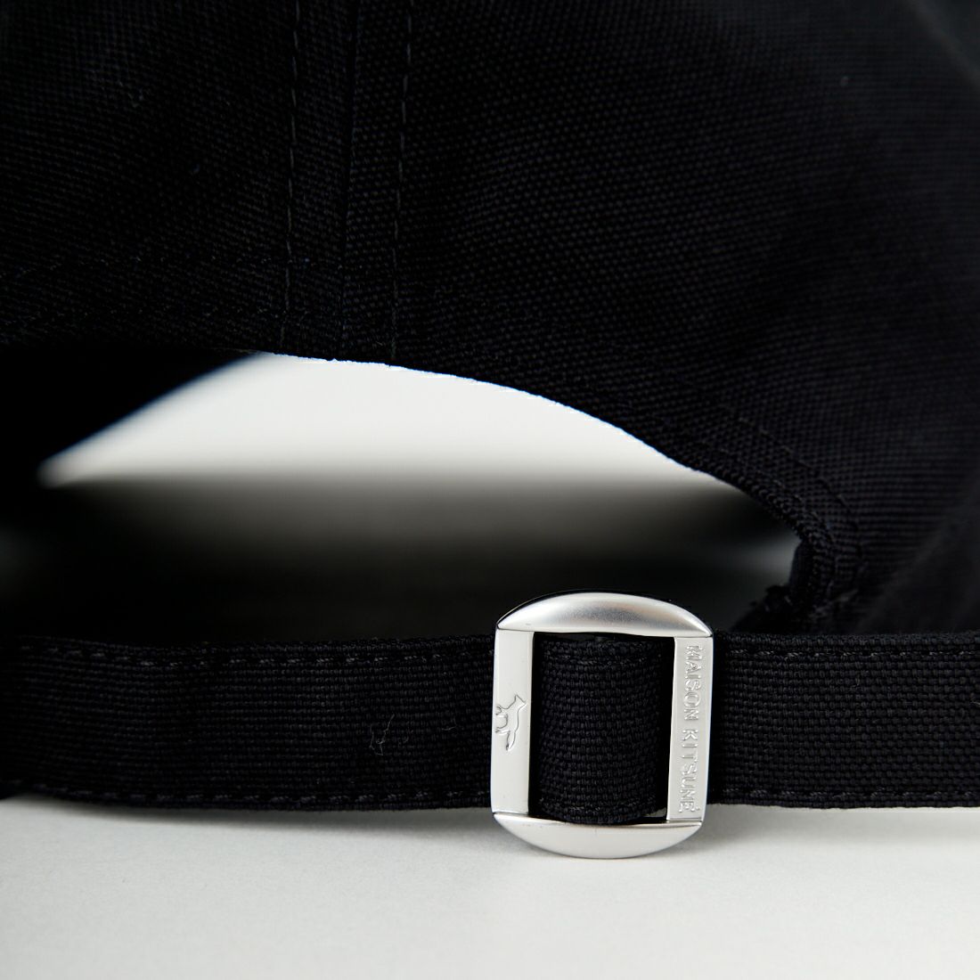 MAISON KITSUNE [メゾン キツネ] ベイビーフォックス 6パネルキャップ [OW06109WB0026] P199 BLACK