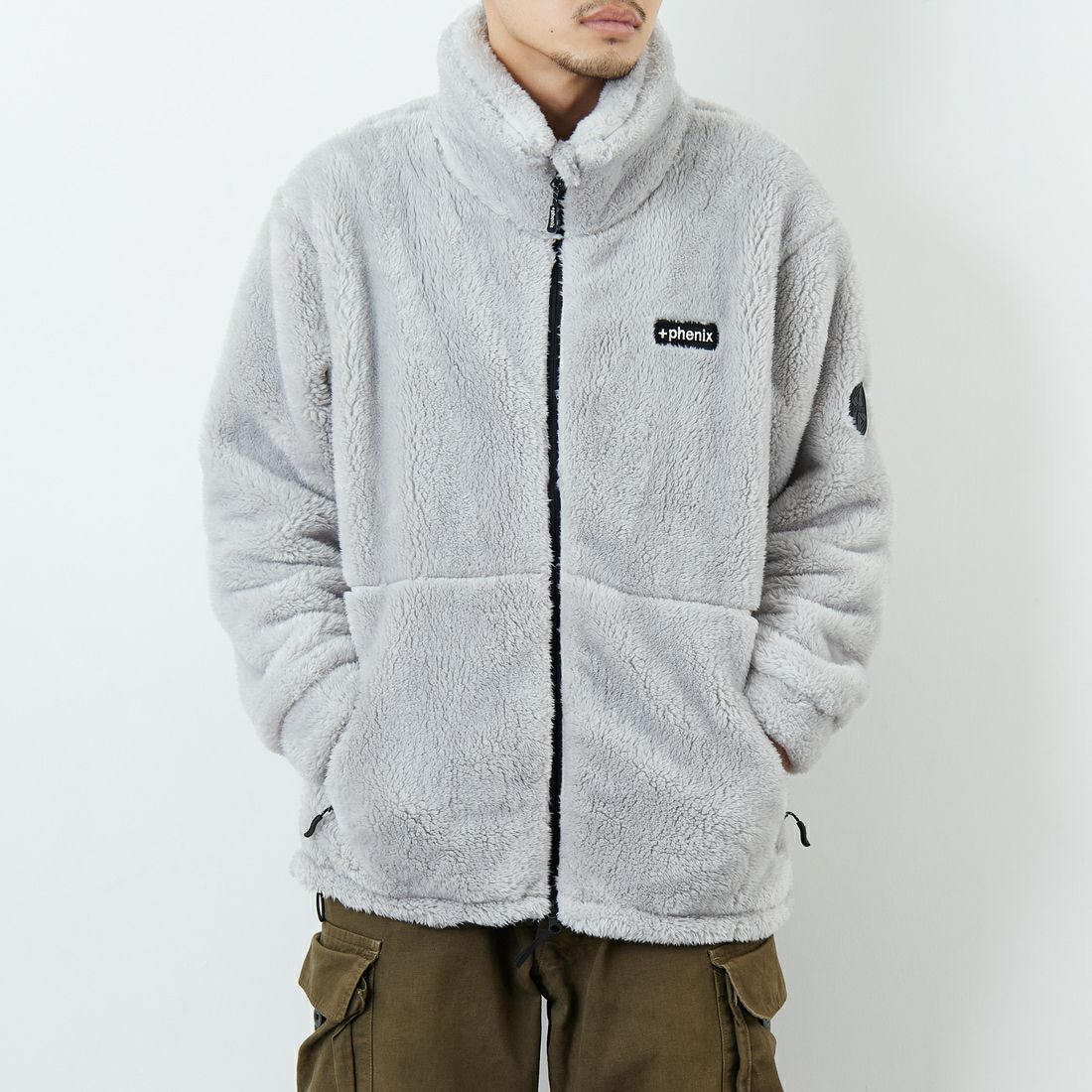 GRAY&&モデル身長：168cm 着用サイズ：L&&