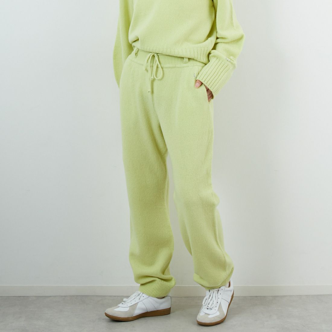 LIME YEL&&モデル身長：162cm 着用サイズ：1&&