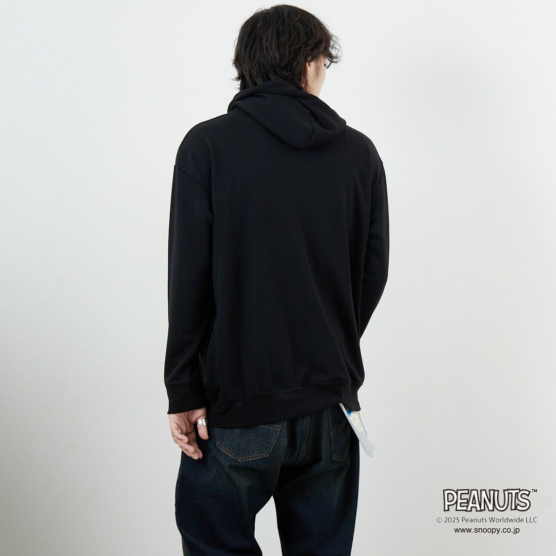 TRIPPY MIKIO ART [トリッピーミキオアート] SNOOPY サングラス フーディ [TR-059] BLACK &&モデル身長：179cm 着用サイズ：M&&