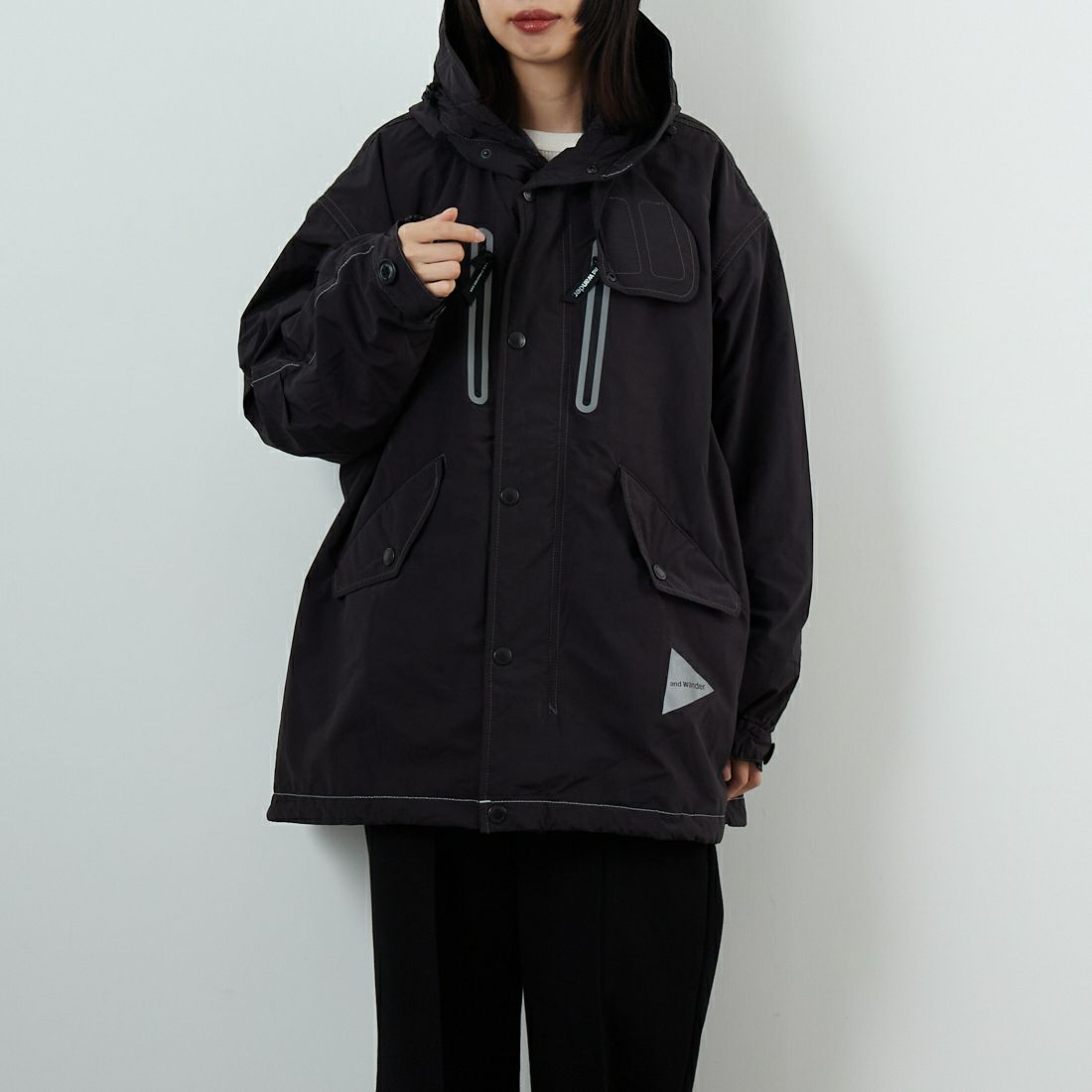 and wander [アンドワンダー] フィッシュテールコート OCTA [5745281051] BLACK &&モデル身長：162cm 着用サイズ：WM&&