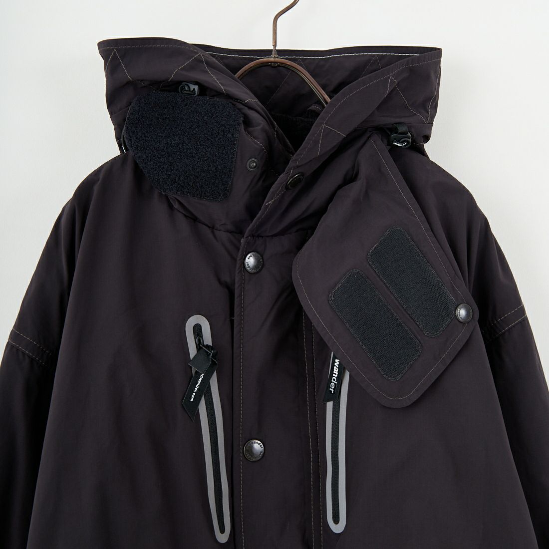 and wander [アンドワンダー] フィッシュテールコート OCTA [5745281051] BLACK