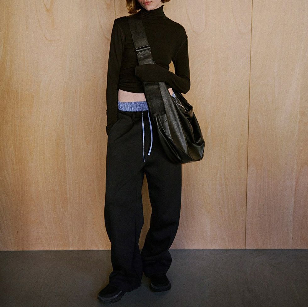 TODAYFUL [トゥデイフル] パウダリータートルトップス [12520612] BLK