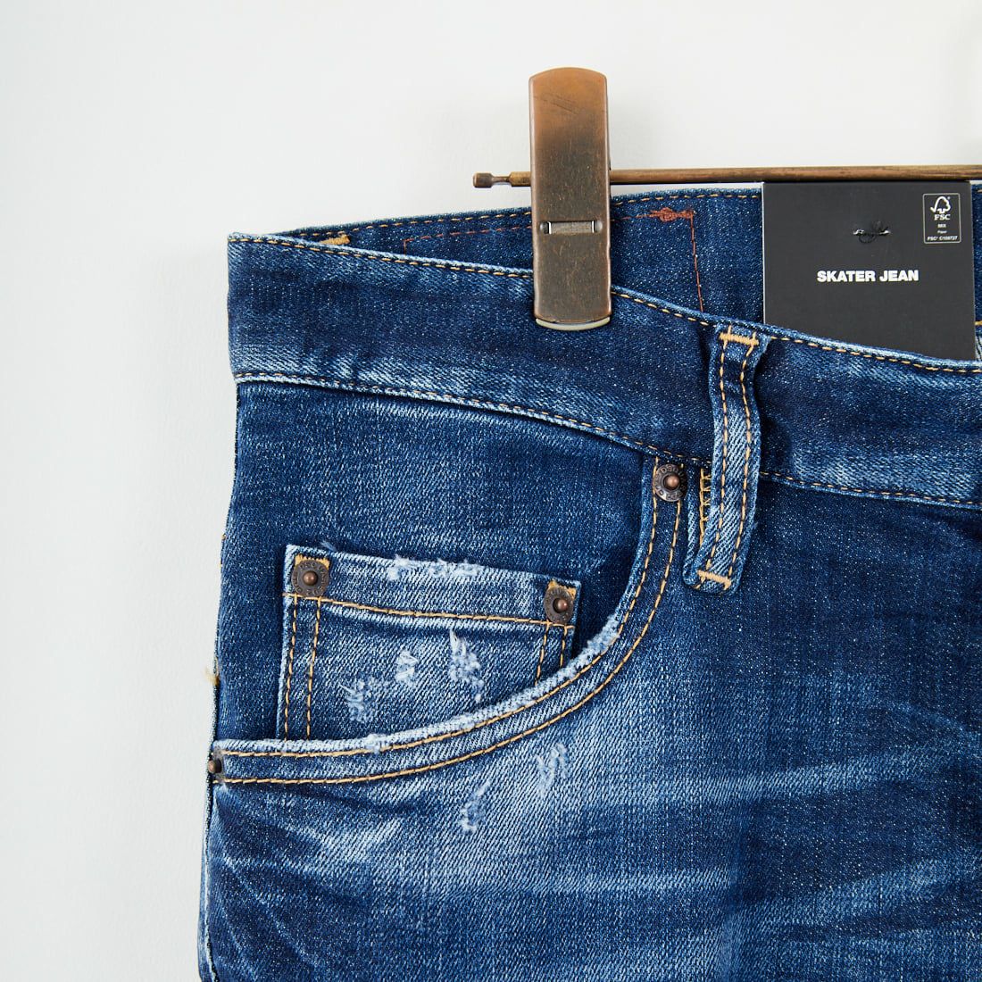 Dsquared2 [ディースクエアード] スケータージーンズ [71LB1642-30664] 470 NAVY