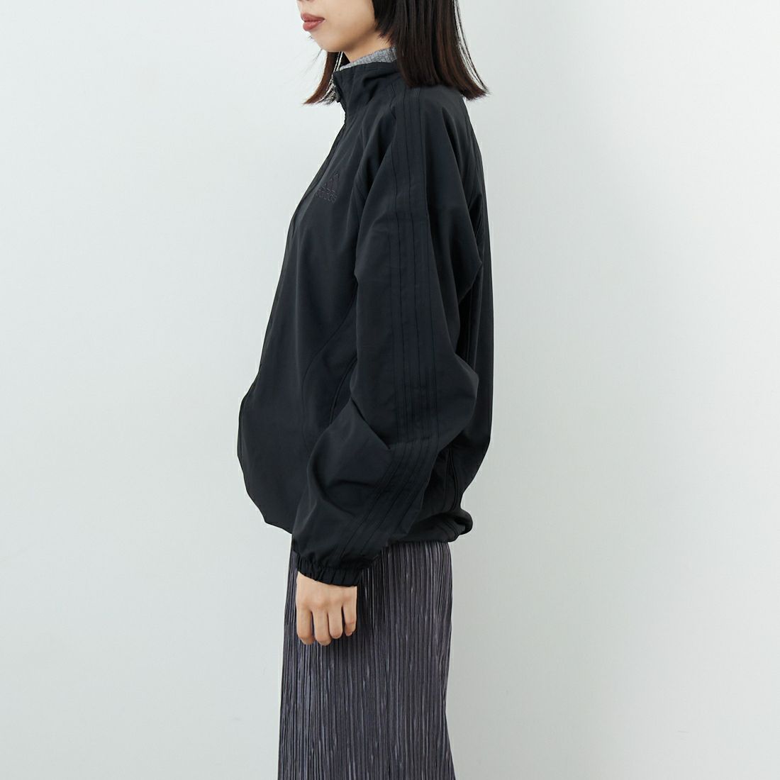 adidas Originals [アディダス オリジナルス] チームガイスト トラックトップ [DVR33] JW5864 &&モデル身長：162cm 着用サイズ：S&&