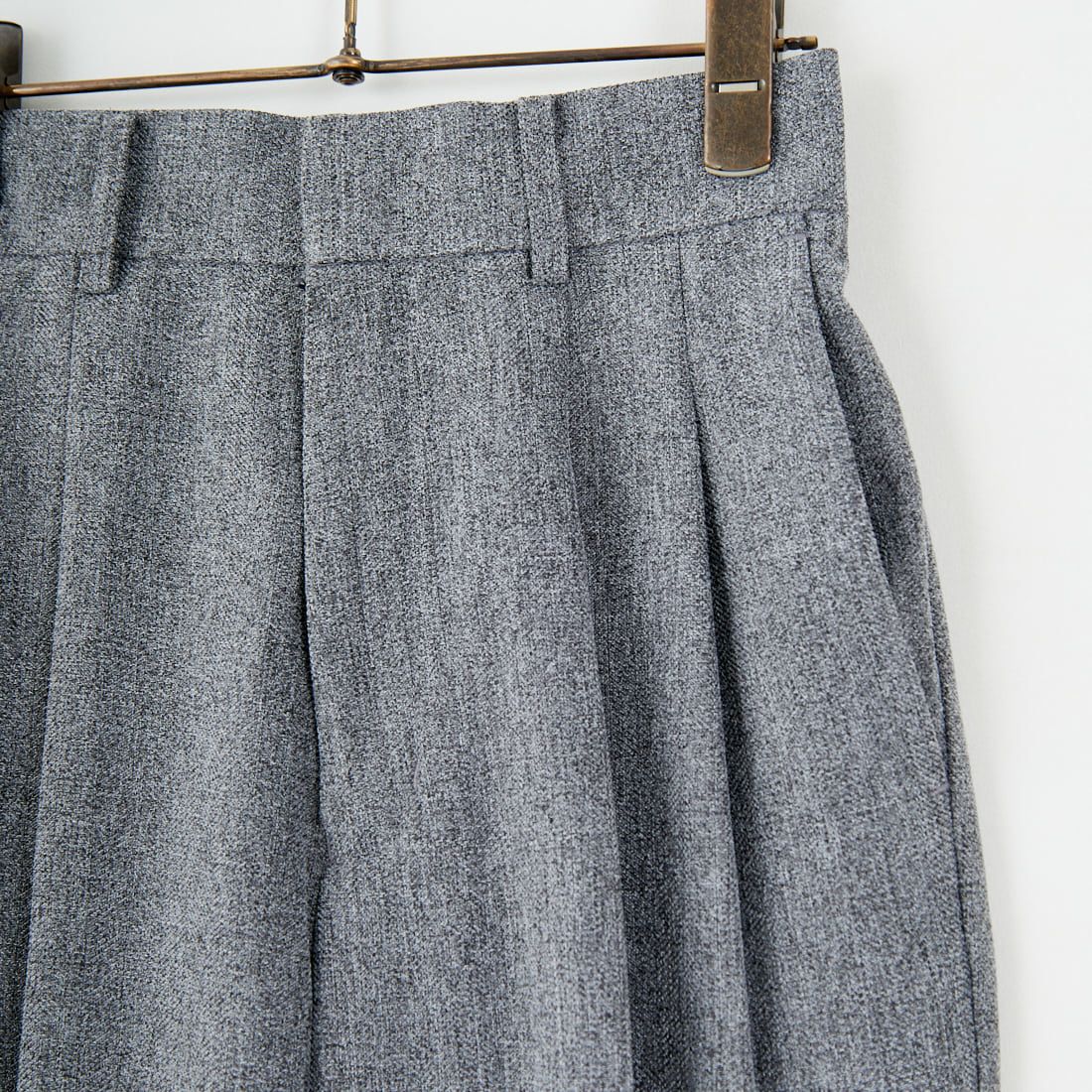 USINE [ユジーヌ] イージーケアウールライク 2タックワイドパンツ [21256060] 002 ｸﾞﾚｰ