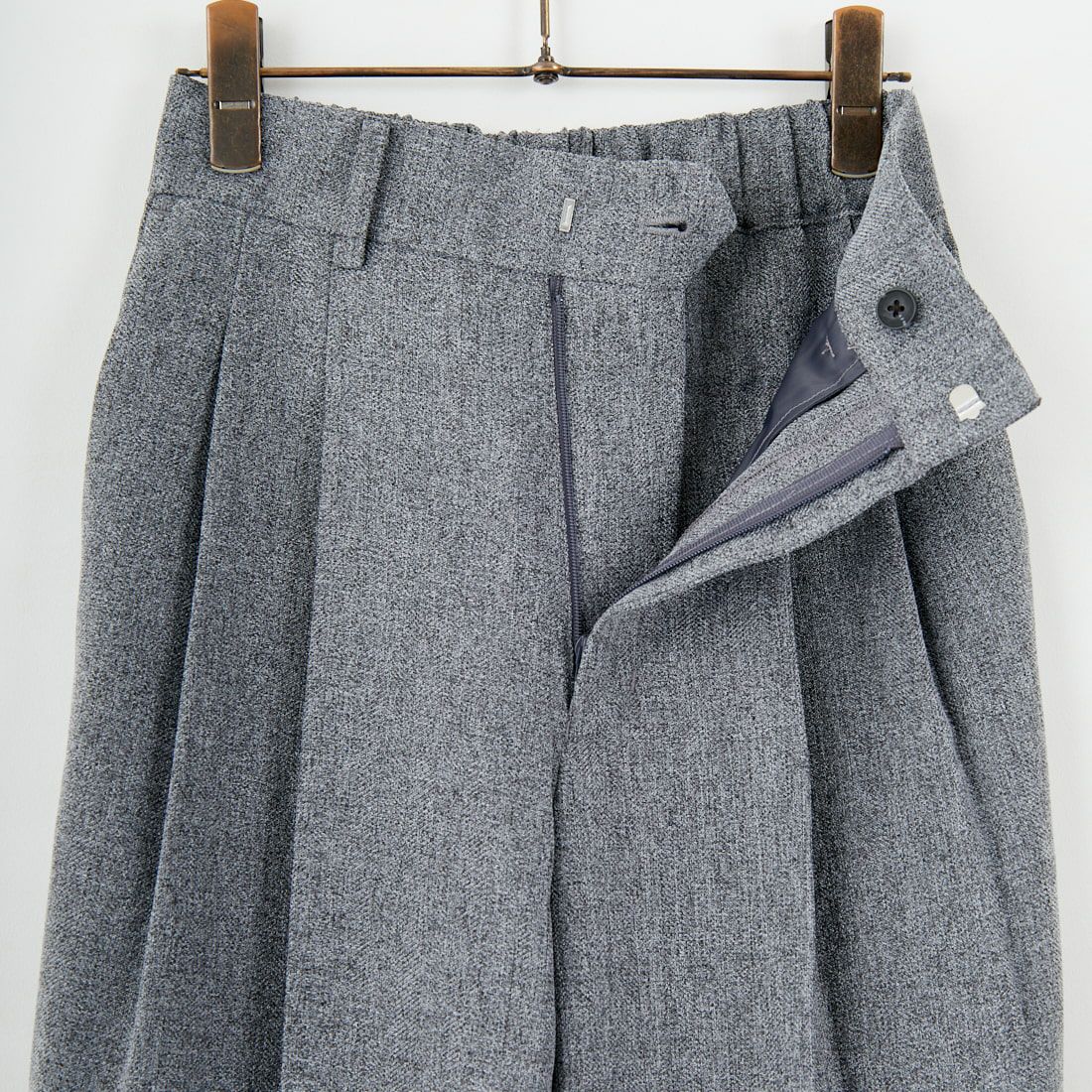 USINE [ユジーヌ] イージーケアウールライク 2タックワイドパンツ [21256060] 002 ｸﾞﾚｰ